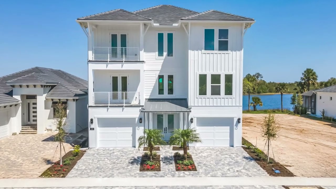 Custom Florida Home - The Ari